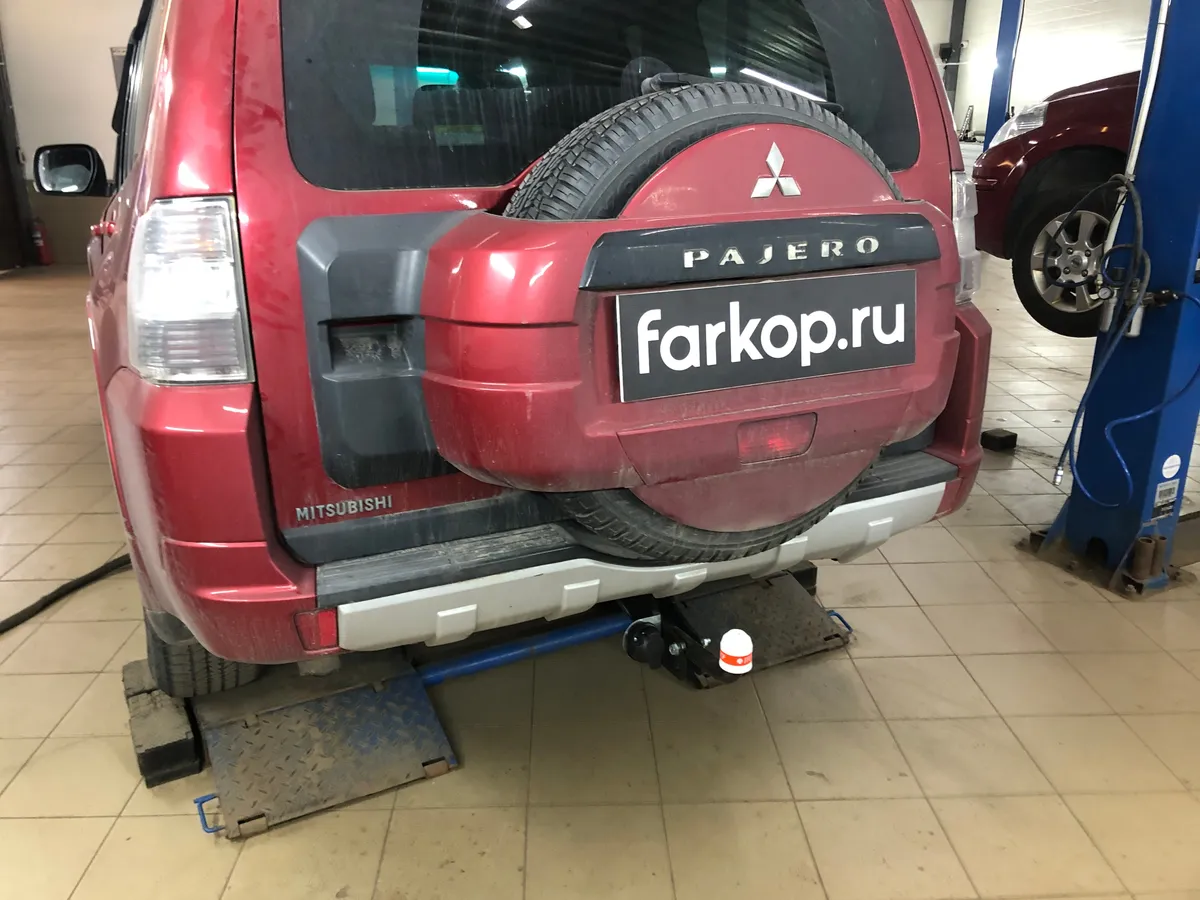 Фаркоп Трейлер для Mitsubishi Pajero 2007- Арт. 7120 7120 в Краснодар