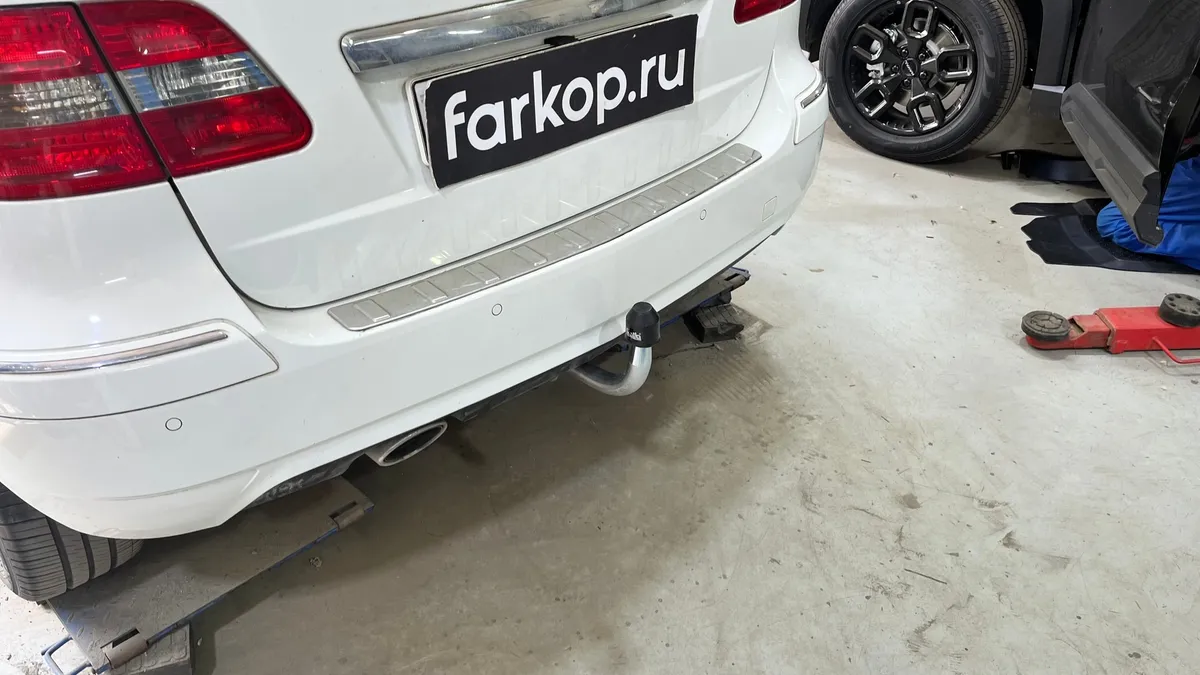Фаркоп Galia для Mercedes B-class 2005-2011 M113A в Краснодар Фаркоп Galia для Mercedes B-class 2005-2011 M113A в Краснодар
