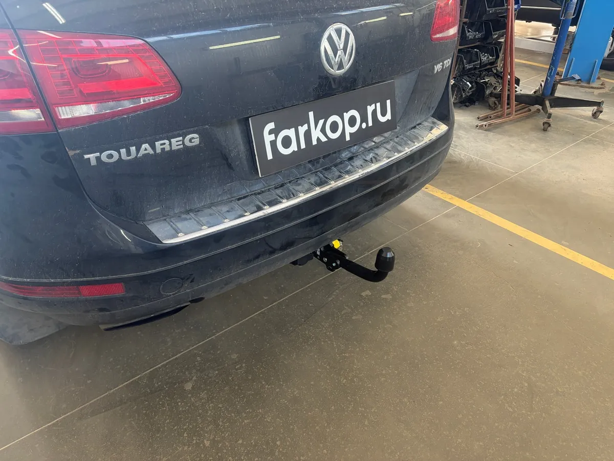 Фаркоп Berg для Volkswagen Touareg 2010-2018 F.5813.003 в Краснодар