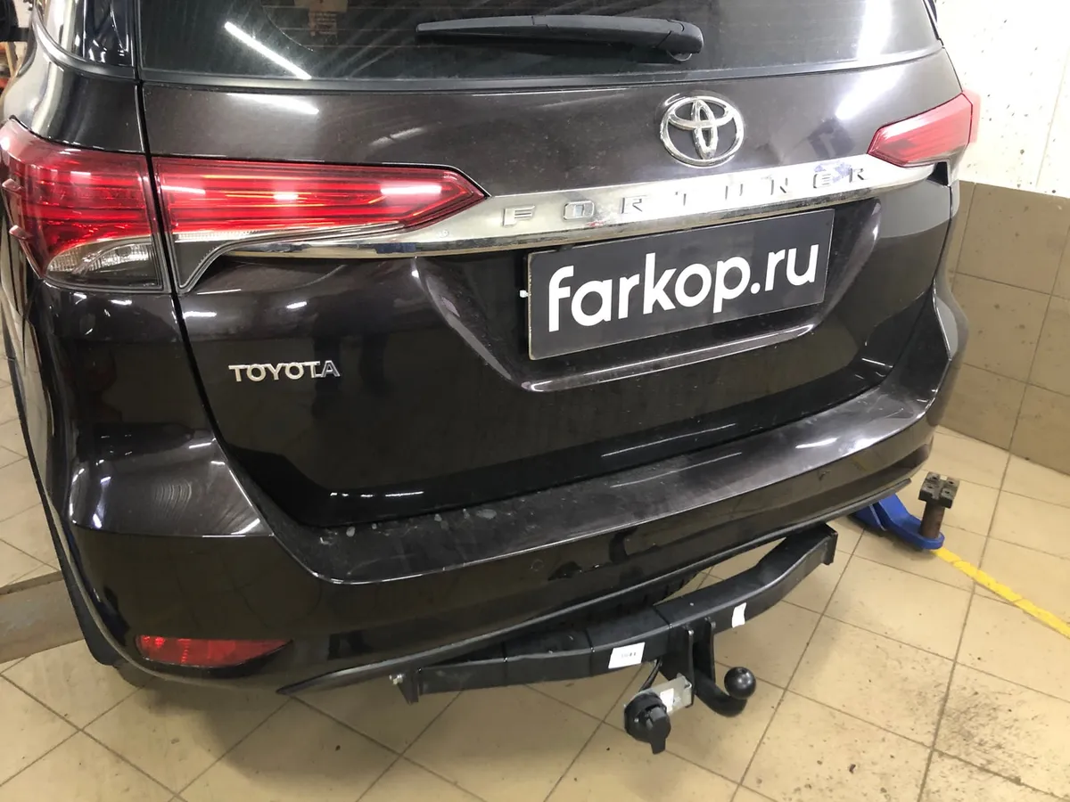Фаркоп Трейлер для Toyota Fortuner 2017- Арт. 7870 7870 в Краснодар Фаркоп Трейлер для Toyota Fortuner 2017- Арт. 7870 7870 в Краснодар