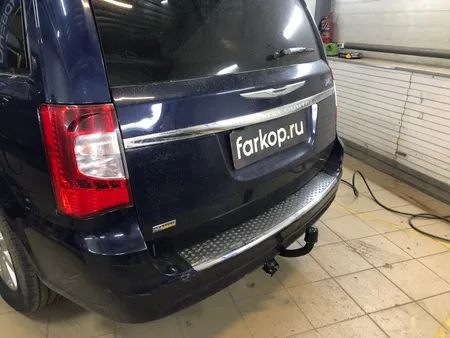 Фаркоп Steinhof для Chrysler Grand Voyager (STOWn GO) 2008-2015 C-207 в Краснодар