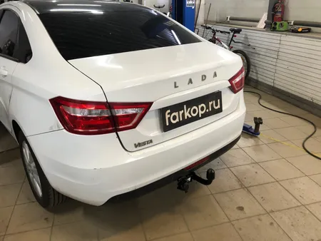 Фаркоп Berg для Lada Vesta (вкл. Cross) 2015-2022 Арт. F.6012.003 F.6012.003 в Краснодар