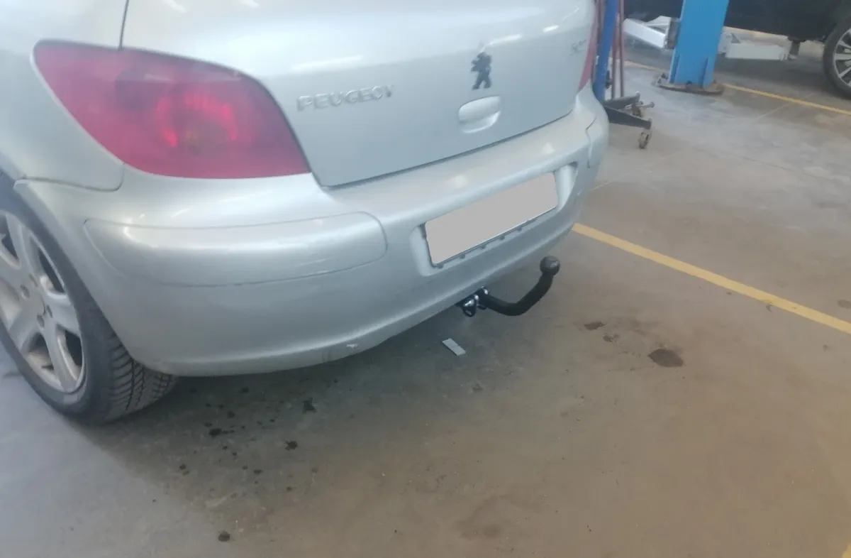 Фаркоп Лидер плюс для Peugeot 307 (хетчбек) 2001-2008 P106-A в Краснодар