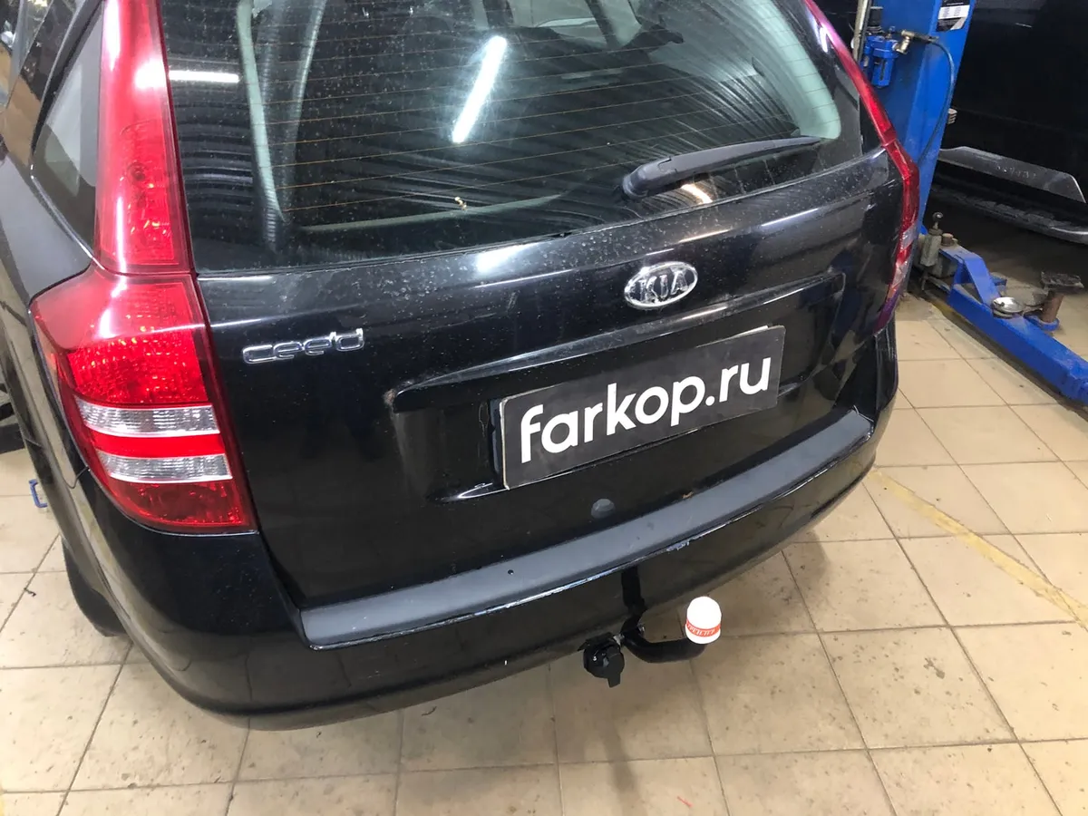 Фаркоп Трейлер для Kia Сeed (универсал) 2007-2012 Арт. 7354 7354 в Краснодар