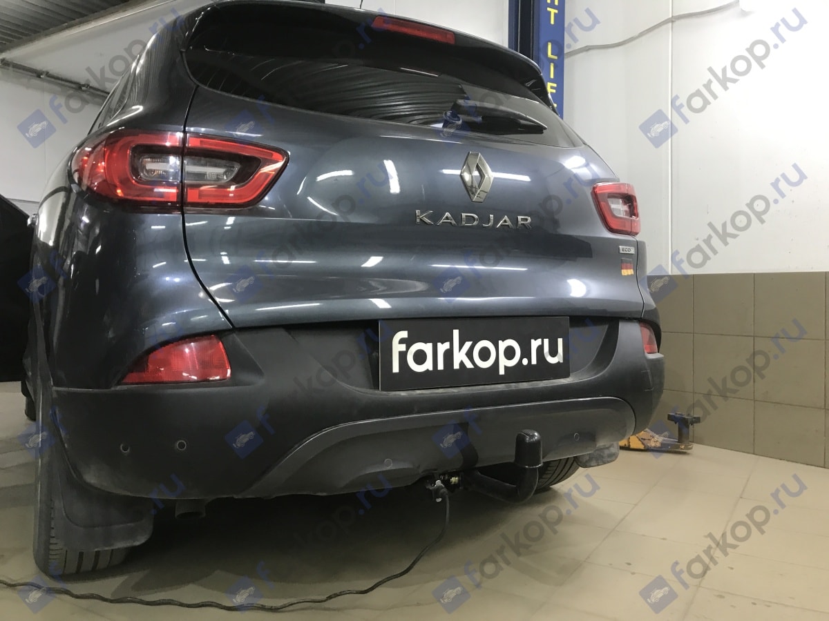 Установили фаркоп Auto-Hak для Renault Kadjar 2016 г. Установили фаркоп Auto-Hak для Renault Kadjar 2016 г.